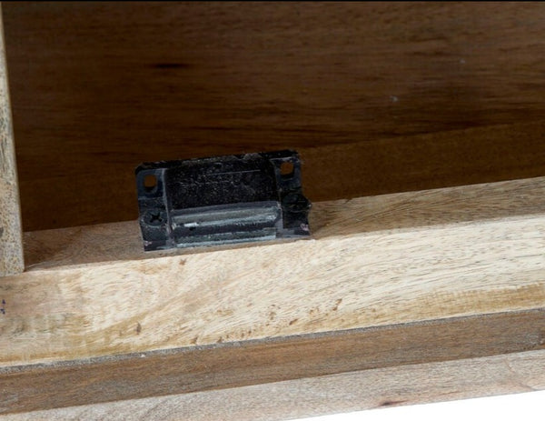 Sideboard with magnetic lock.