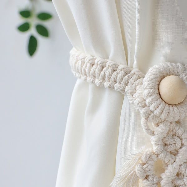 Easy to attach curtain tiebacks.